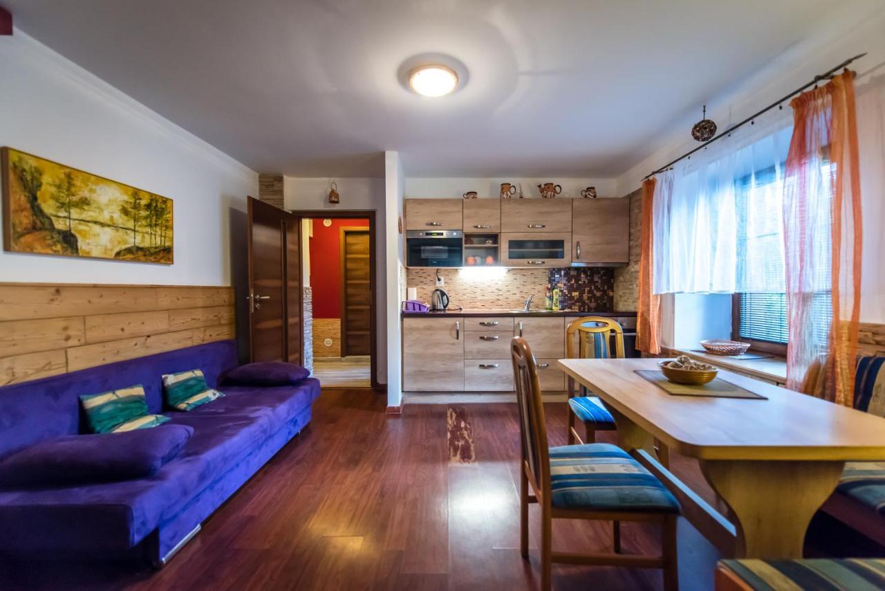 Apartmany Domino Zelezna Ruda Bagian luar foto
