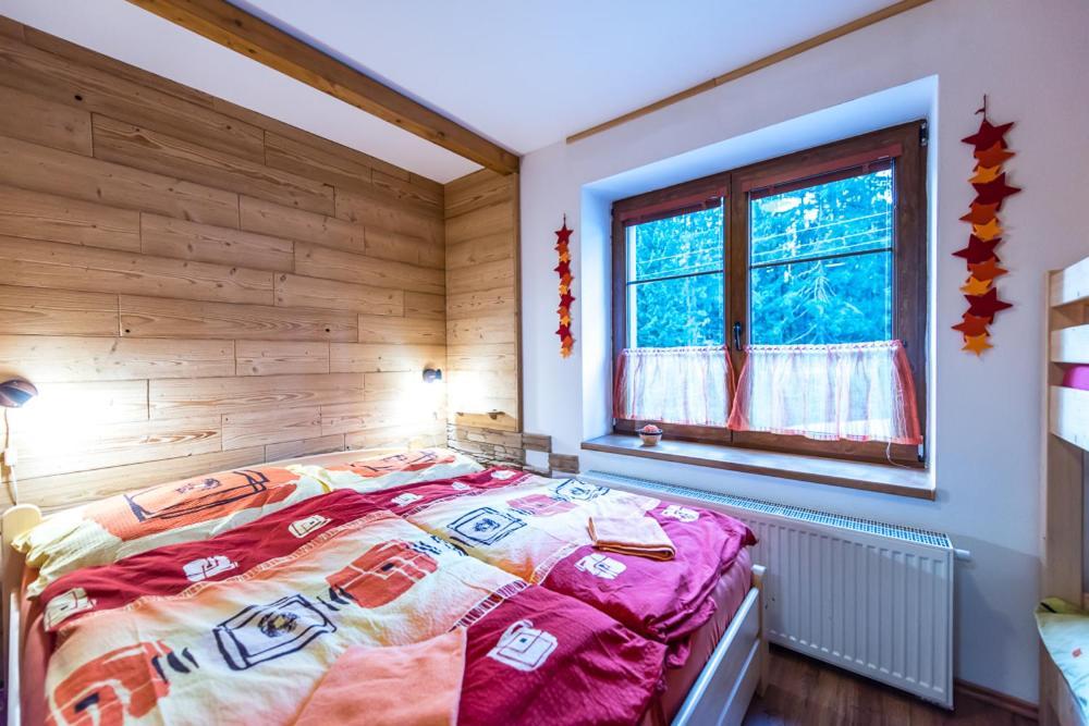Apartmany Domino Zelezna Ruda Bagian luar foto